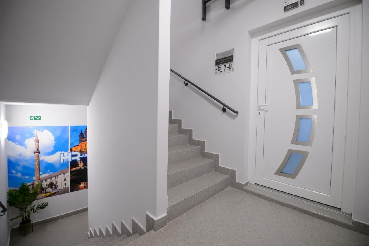 Hr Apartmanhaz Eger Exterior photo